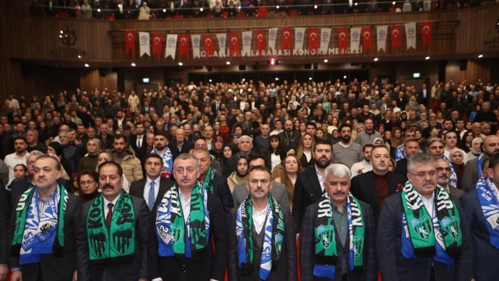 Büyükakın, Aşık Sümmani'yi anma programına katıldı